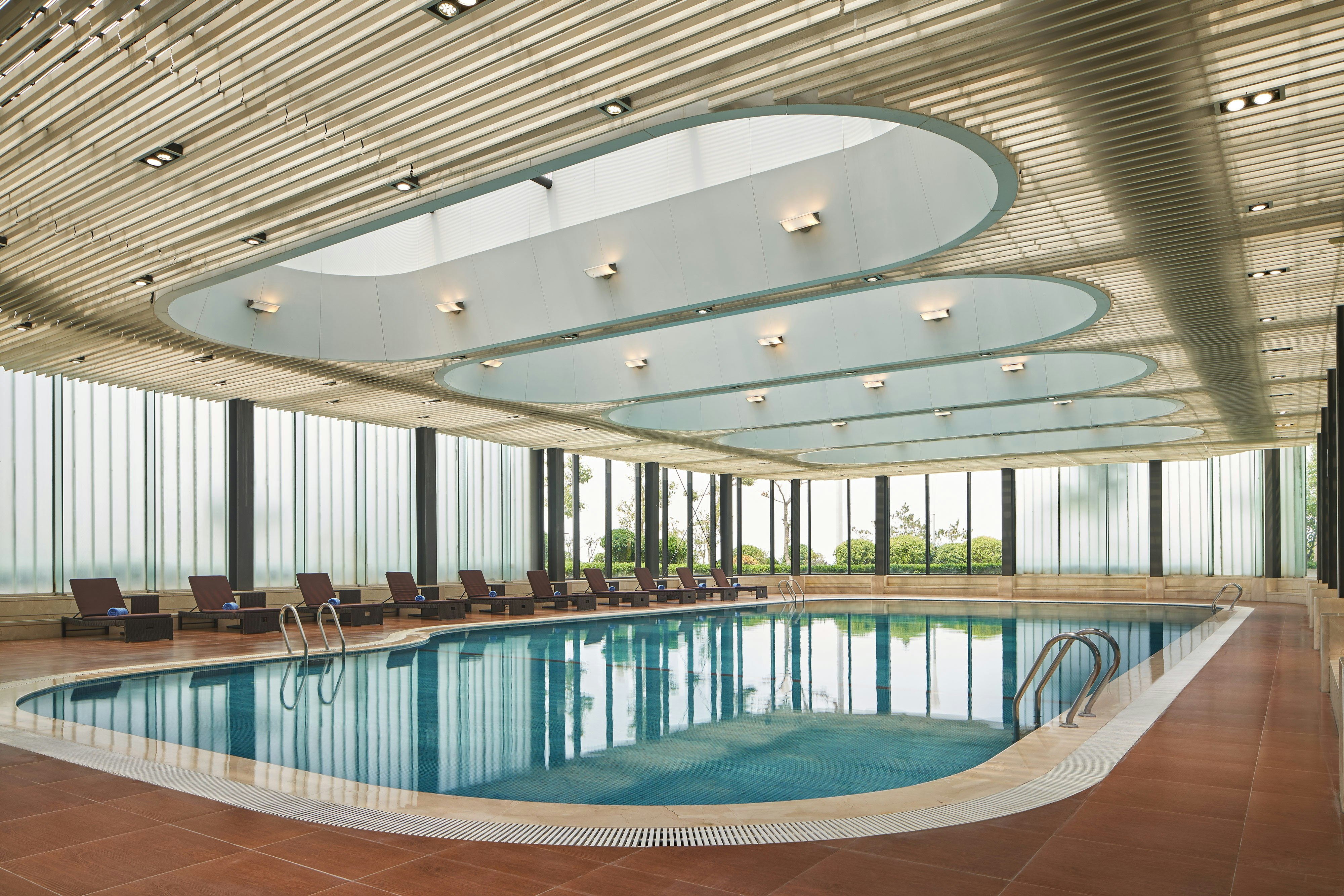 Sheraton Yantai Golden Beach Resort 3/16