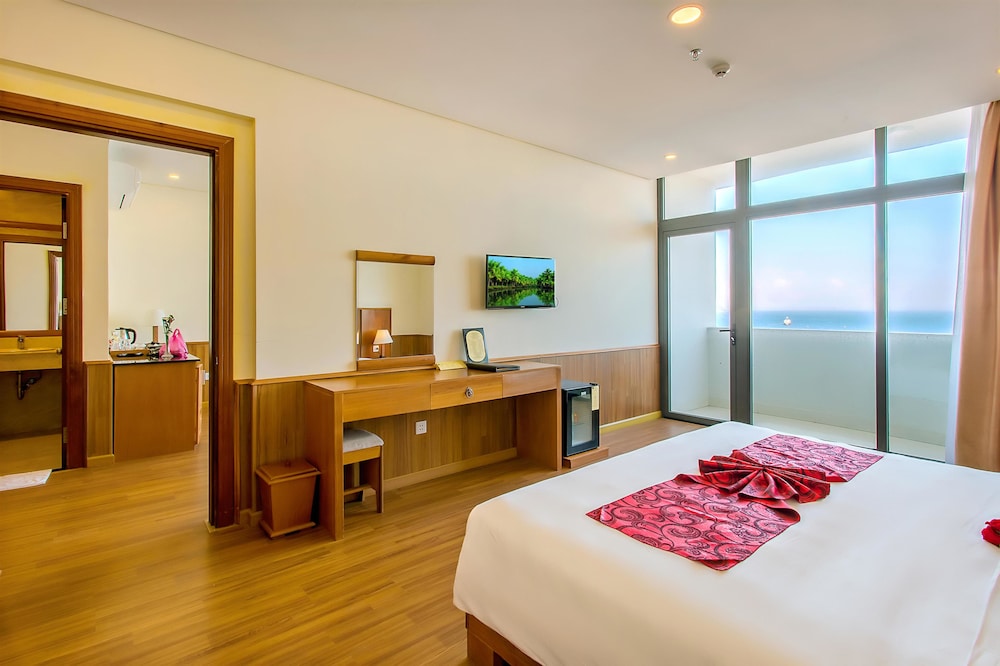 Golden Sea 3 Hotel 15/65