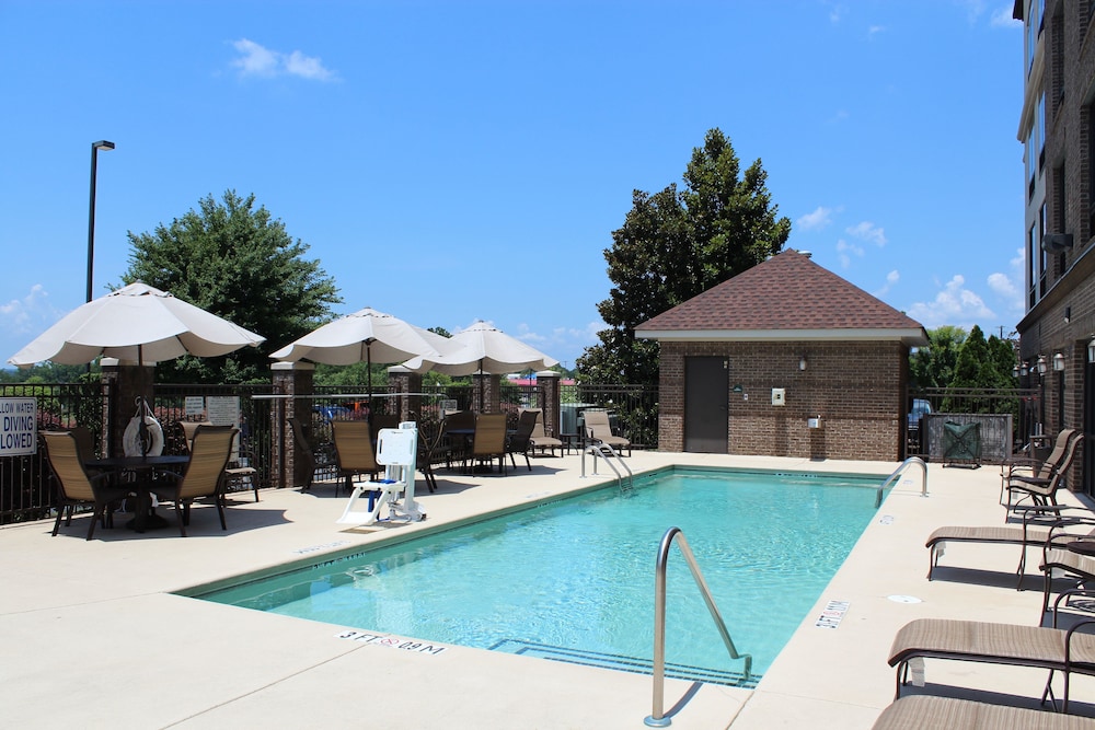 Wingate by Wyndham Columbia / Lexington thumb 2