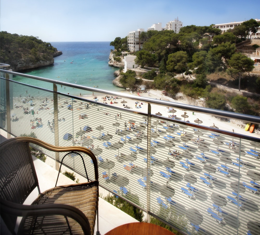 Hotel Apartamentos Cala Santanyi 5/70