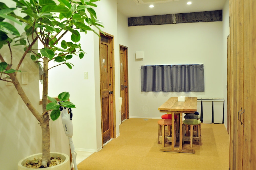 Akicafe Inn Guesthouse 23/58
