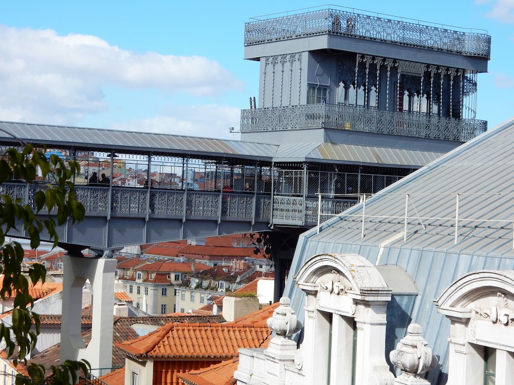Lv Premier Chiado Ch 7/50