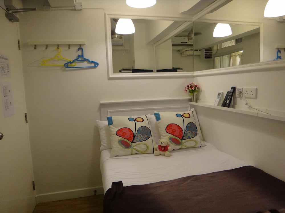 Apple Hotel 18/42