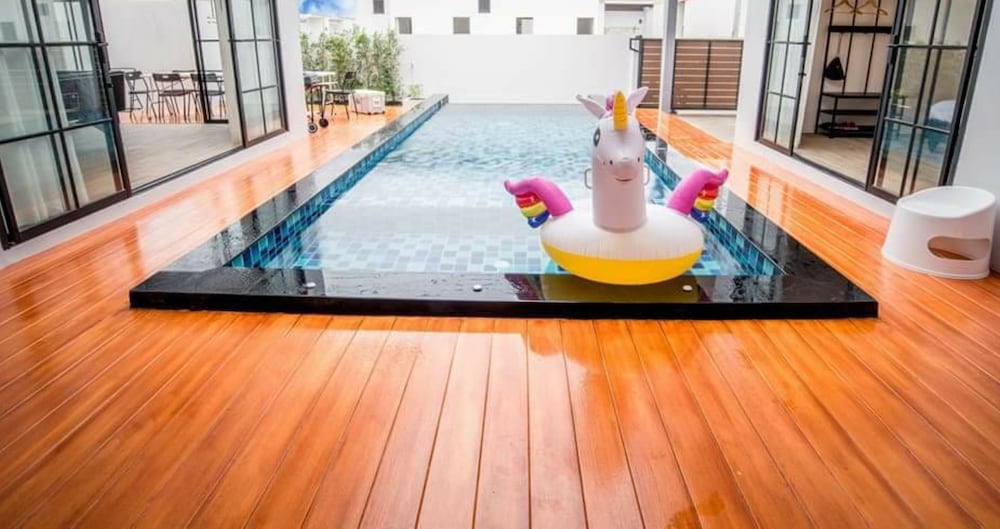 J Pool Villa Huahin 7/17