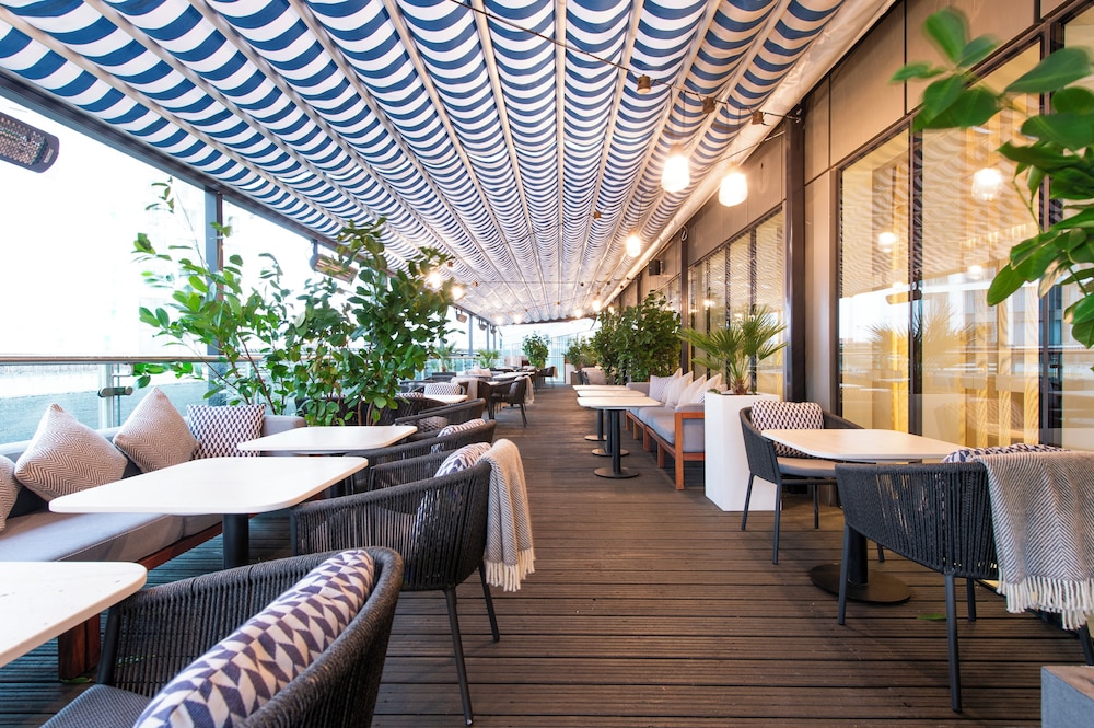 Hyatt Regency London Stratford 28/50