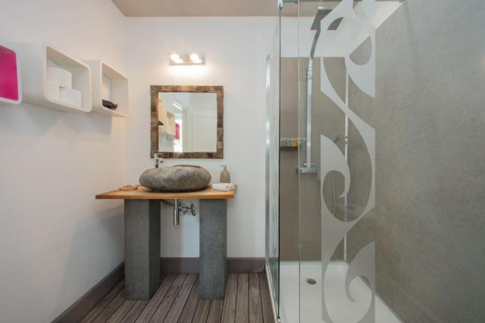 Raiatea Lodge Hotel 43/43