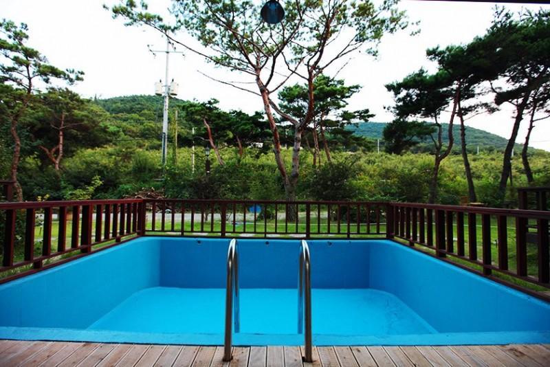 Gyeongju Lakeside Waltz Pension 22/22