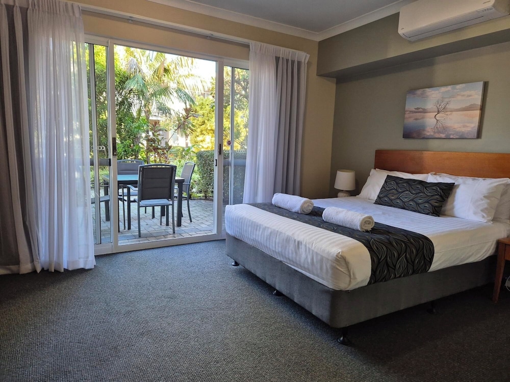 C Mandurah Resort and Serviced Apartments 13/47