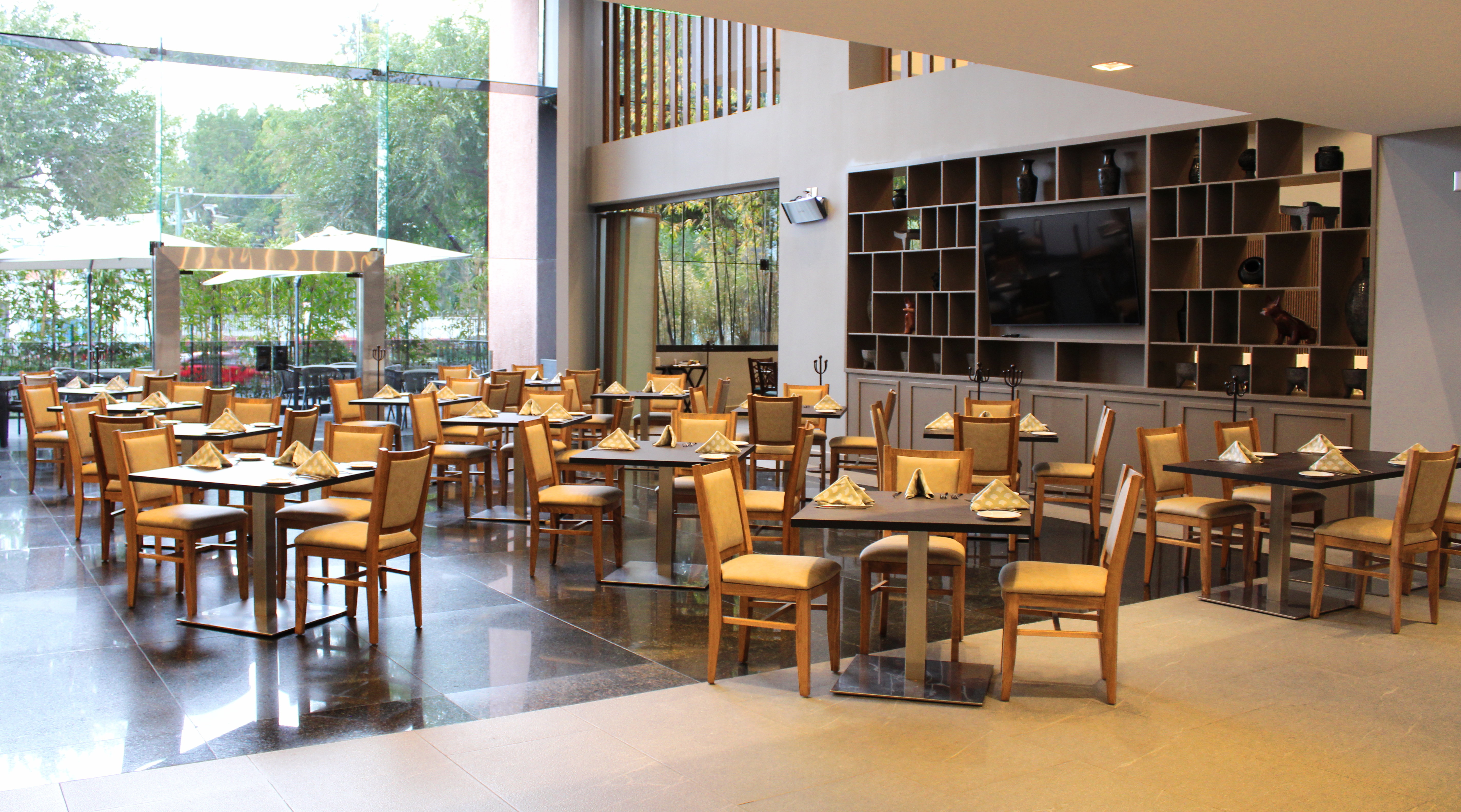 Holiday Inn Mexico Dali Airport 50/80