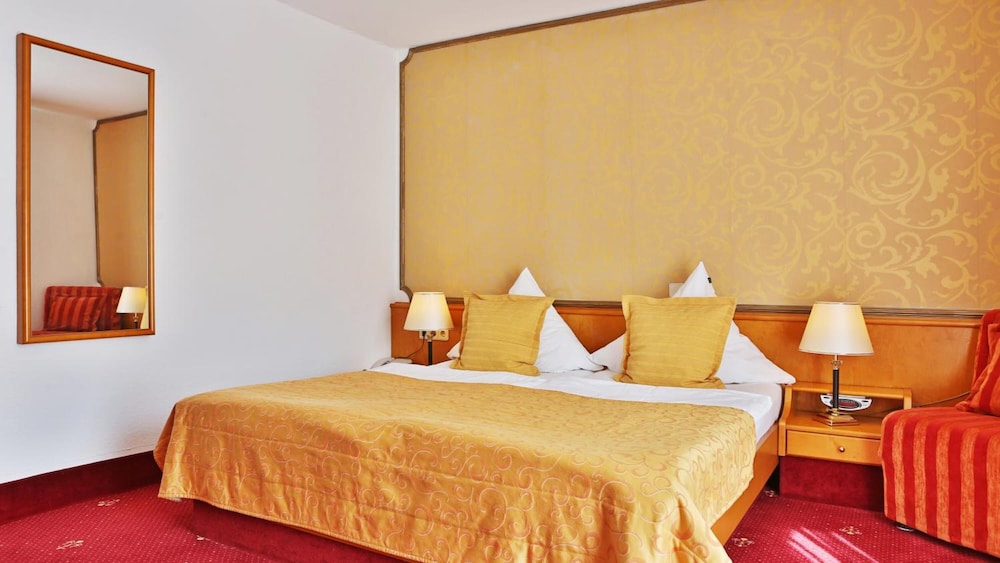 Hotel Neckarlux Formerly Ambiente Hotel 8/38