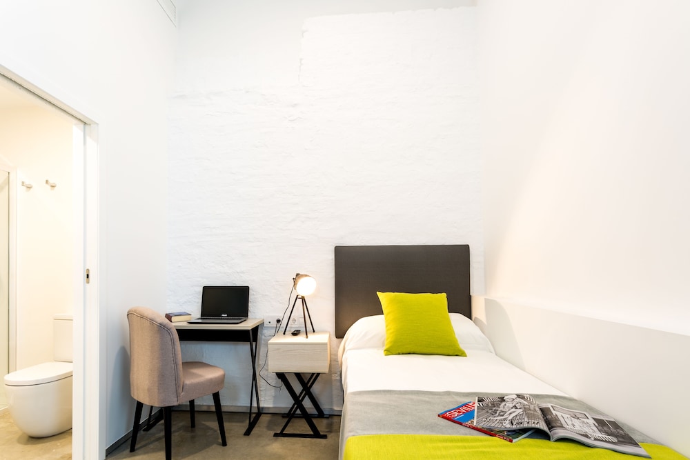La Puerta de Palacio - Adults Only 28/34