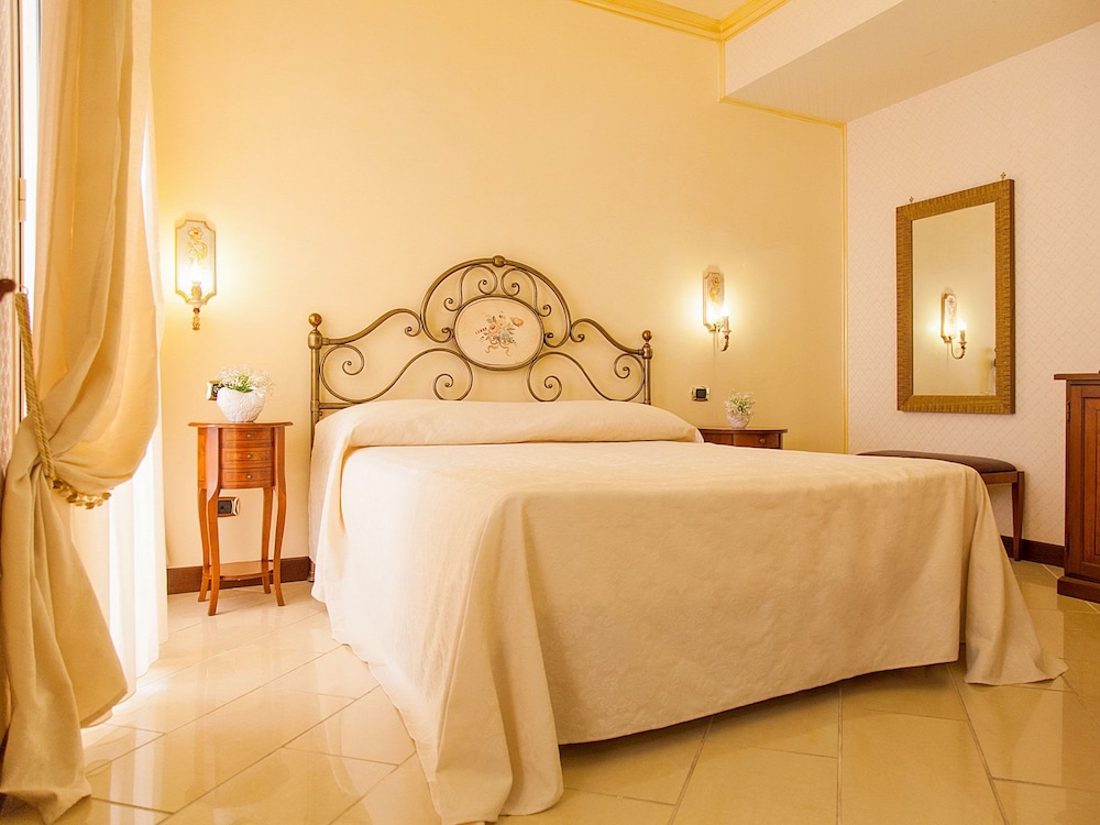 Diamond Hotel And Resort Naxos Taormina 8/50