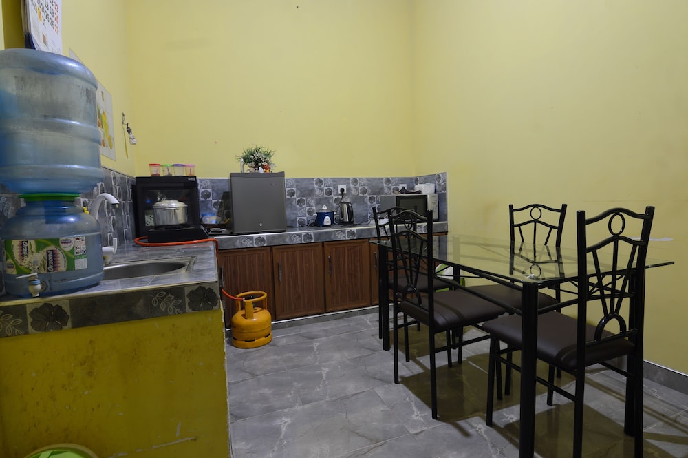Binara Home Stay -Tourist Lodge 26/35