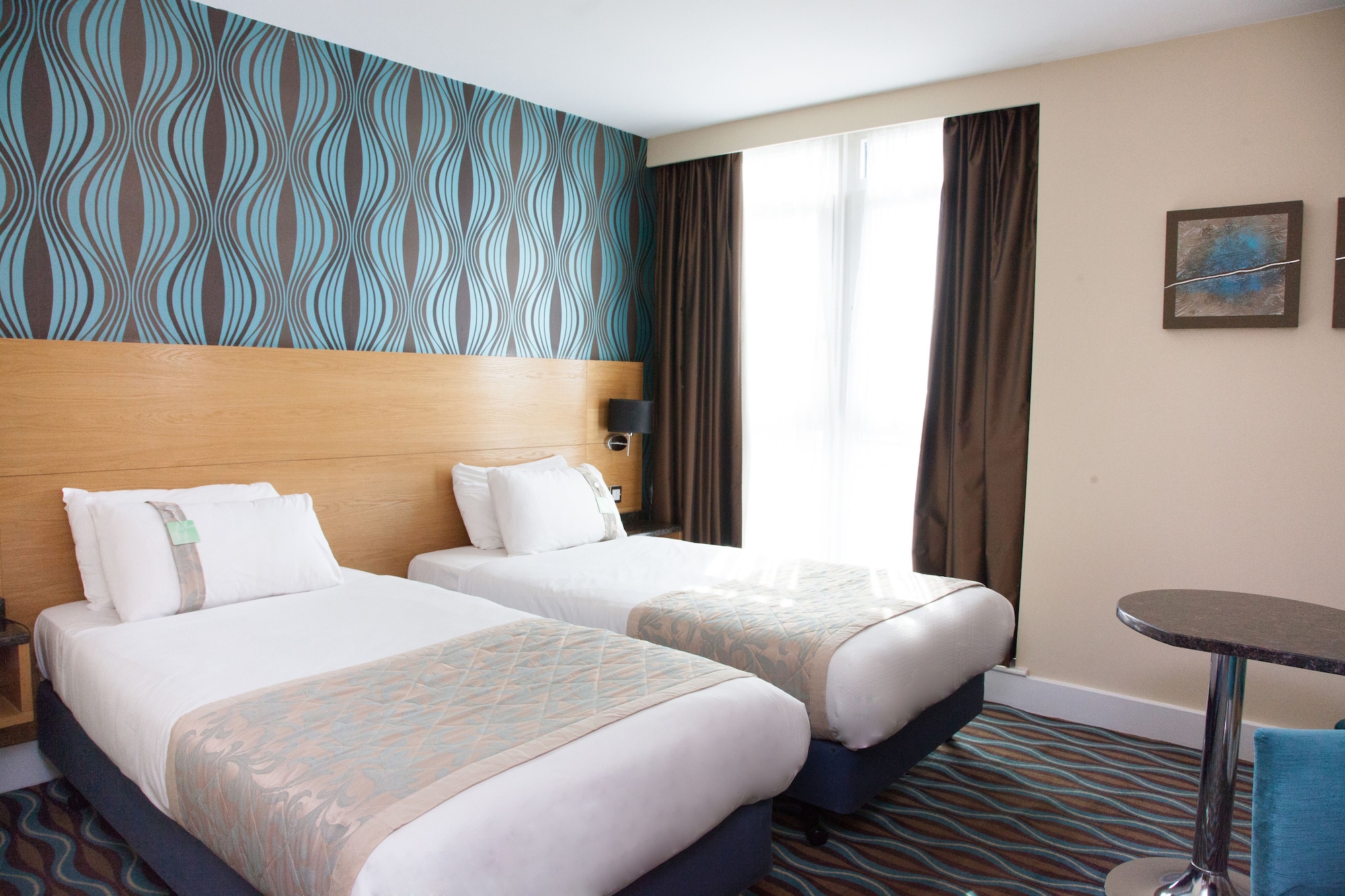 STANDARD, TWIN BEDS