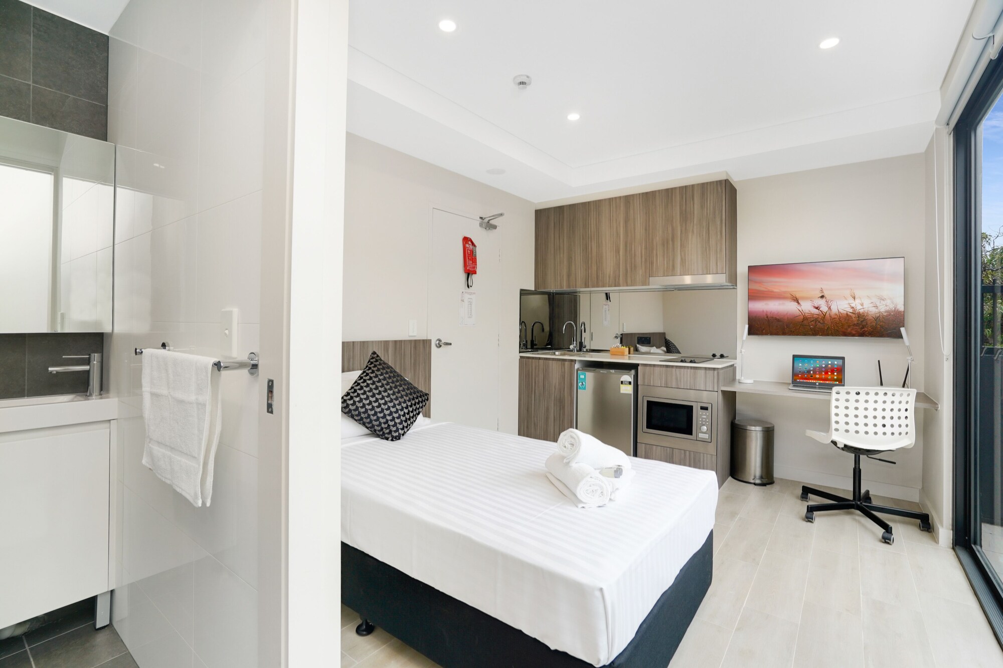 Studio, Double Bed, Kitchenette