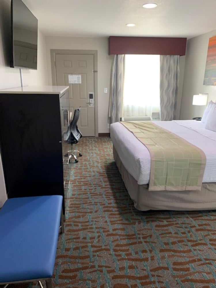 Days Inn by Wyndham Bellville Mansfield 15/30