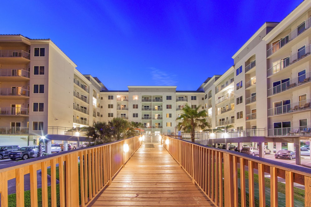 Holiday Inn Club Vacations Galveston Beach Resort 72/79
