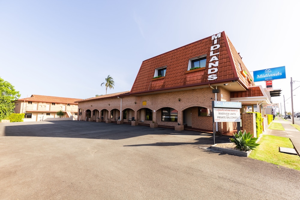 Midlands Motel 34/46
