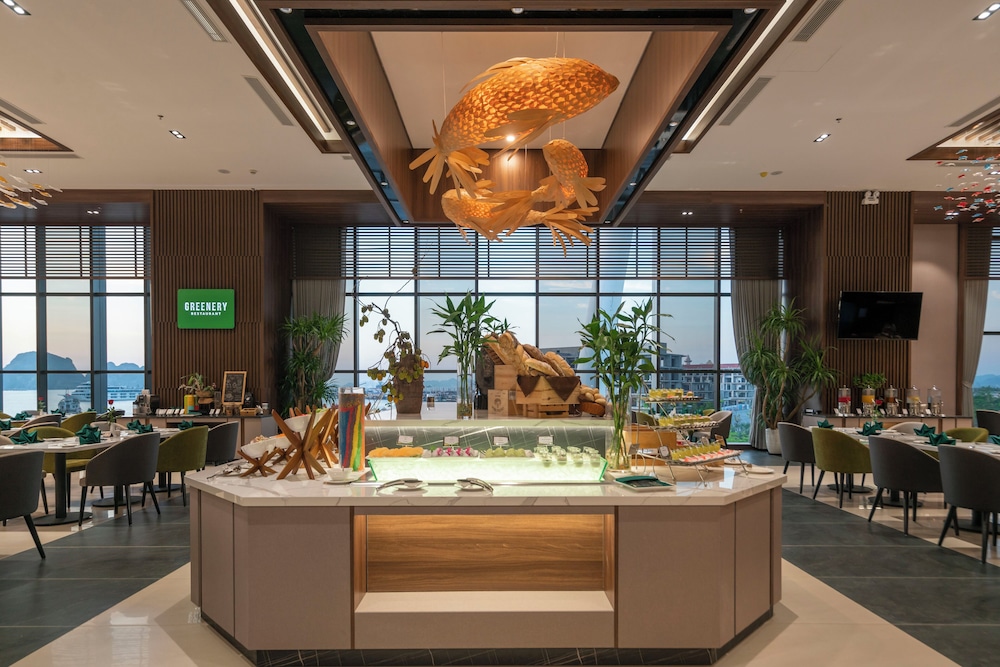 Wyndham Garden Legend Halong 7/50