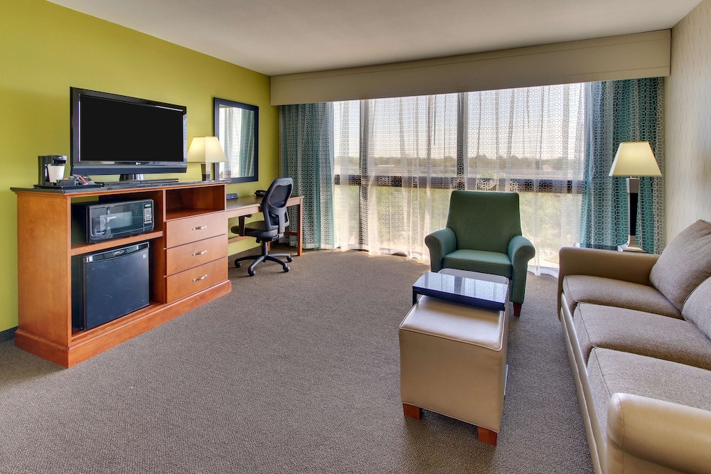 Heritage Inn Suites Houston/Sugar Land, Trademark by Wyndham 36/49