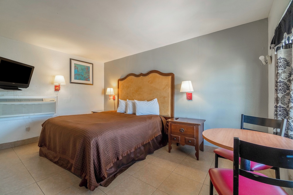غرفة بسرير كينج، Pelican Inn by Belvilla Aransas Pass, TX 5/7