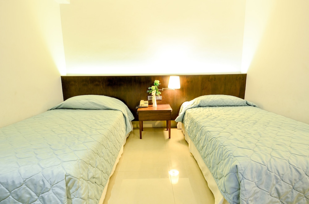 Viva Hotel Songkhla 27/66