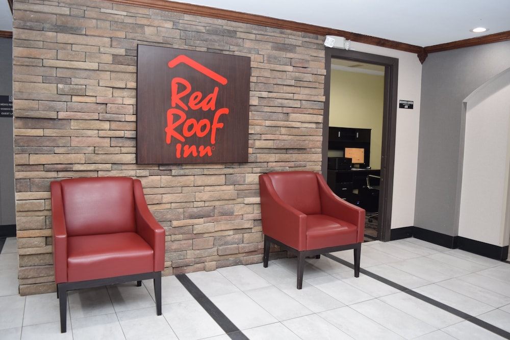 Red Roof Inn Batavia 33/47