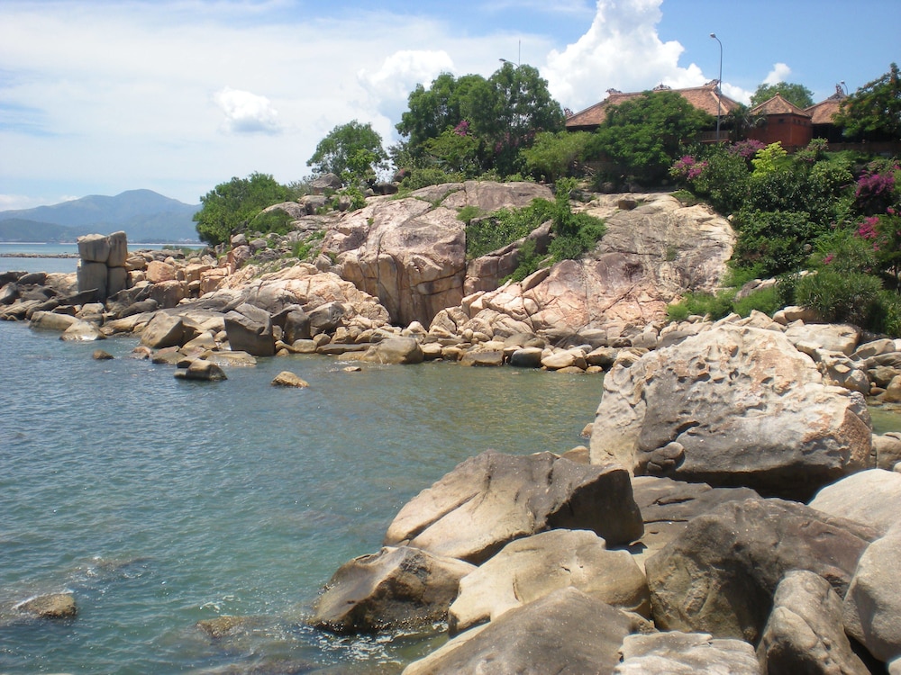 Seaview Front Apartment 24/32