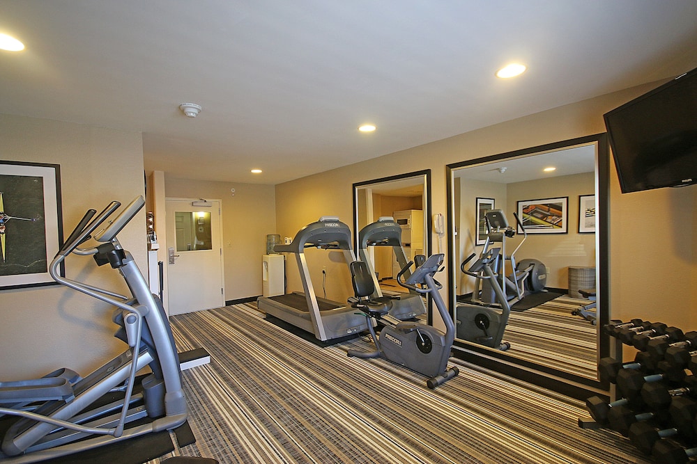 Candlewood Suites Newport News/Yorktown 14/39