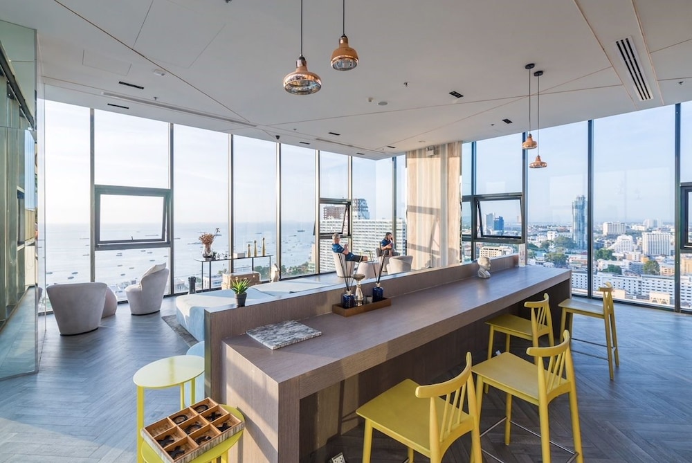 The Base Condo Pattaya by Supee 38/50