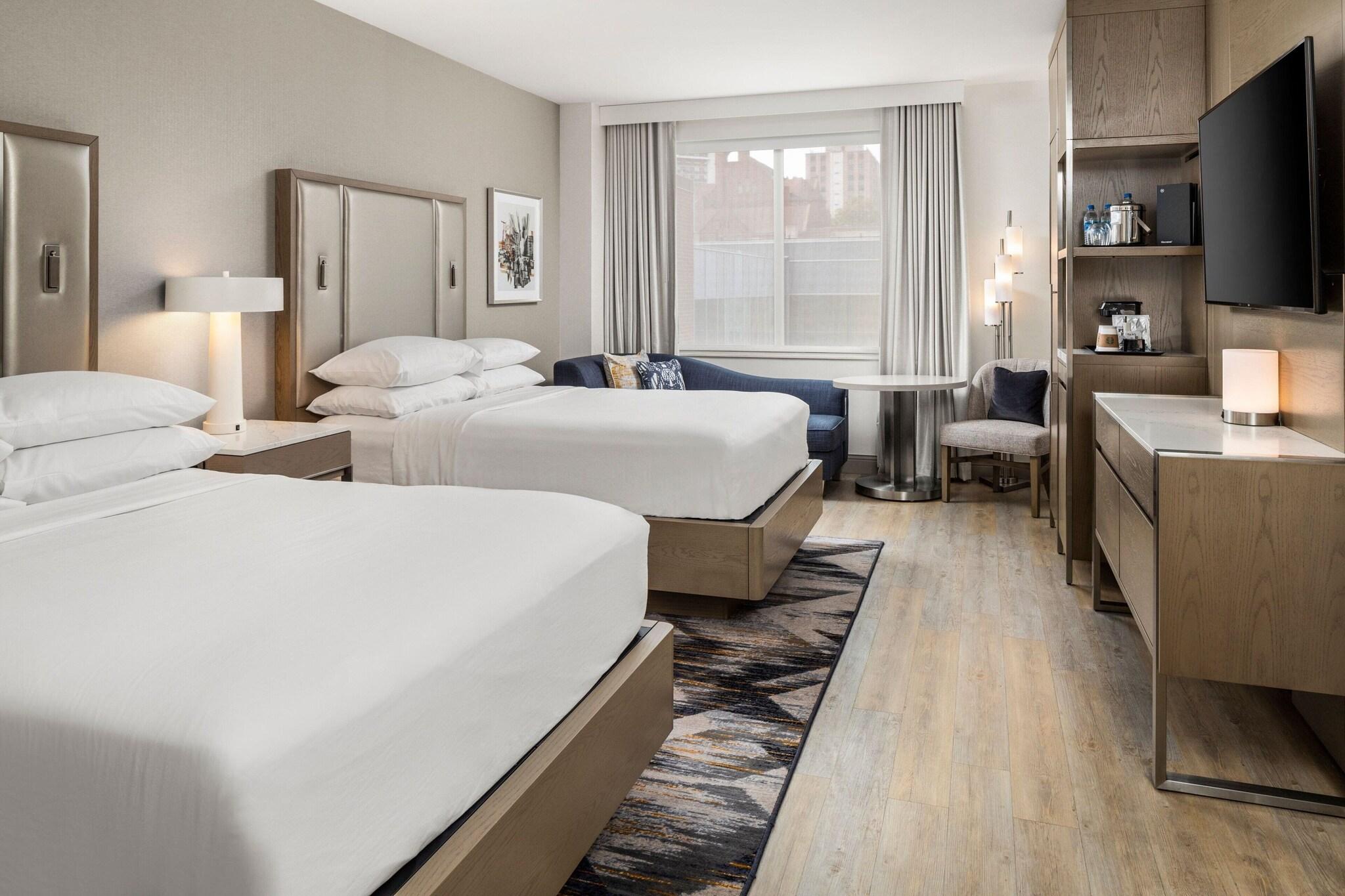 Deluxe, Double Bed
