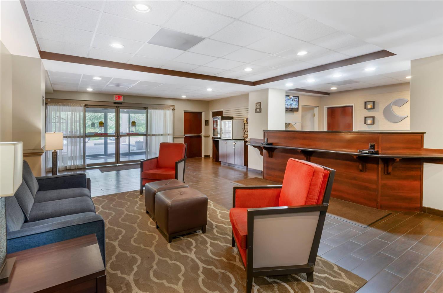 Comfort Inn & Suites Christiansburg I-81 6/36