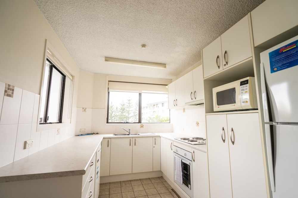HORIZONS HOLIDAY APARTMENTS 26/79