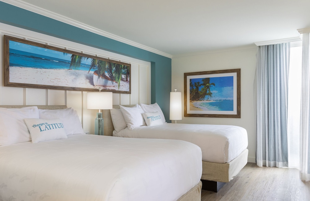 SUITE, 2 DOUBLE BEDS, LAKE VIEW, BALCONY