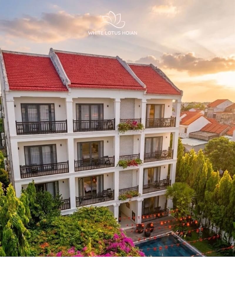 White Lotus Hotel Hoian 5/49