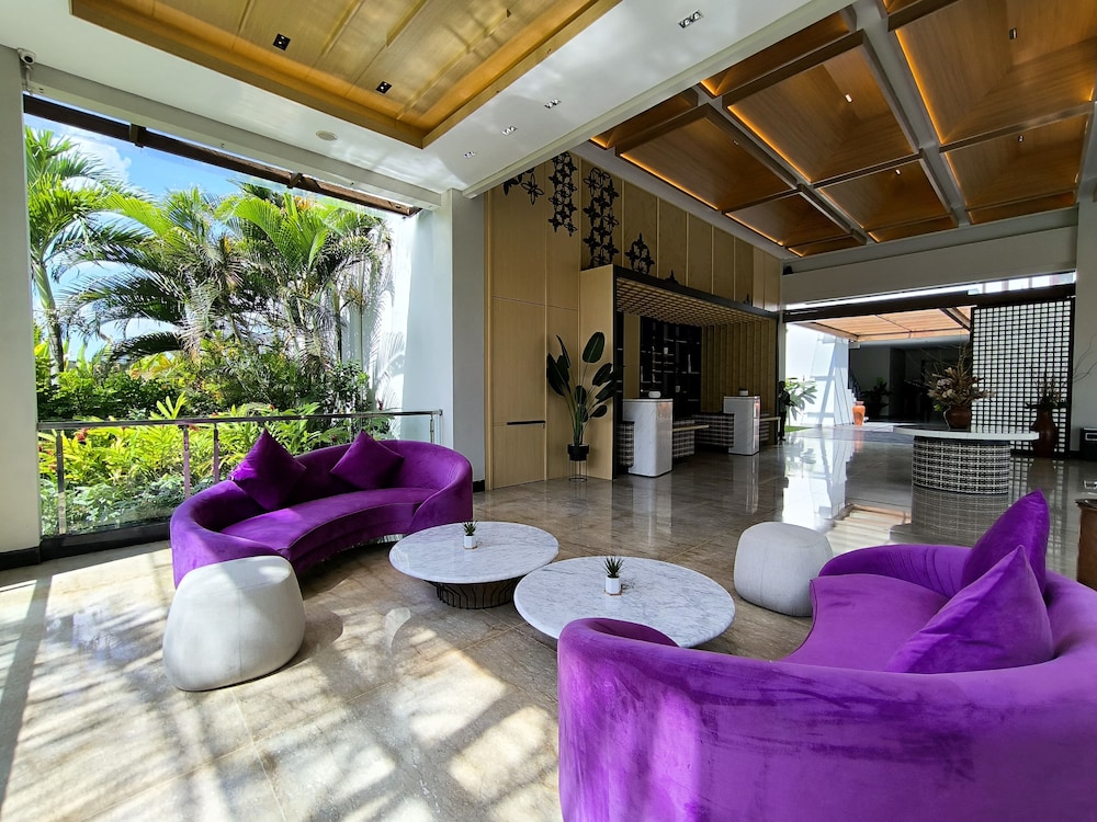 ILLIRA Lite Hotel Praya 36/59