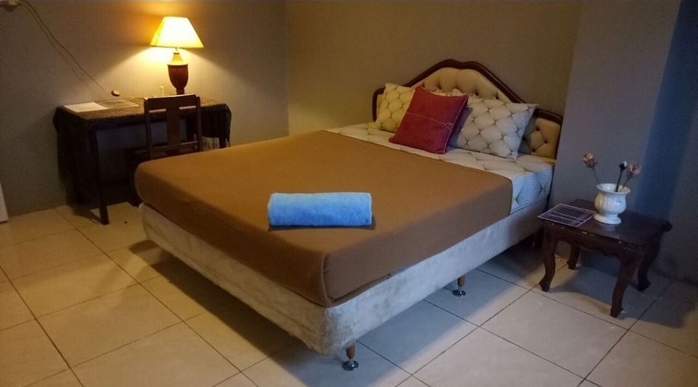 The Carstensz Homestay 4/20