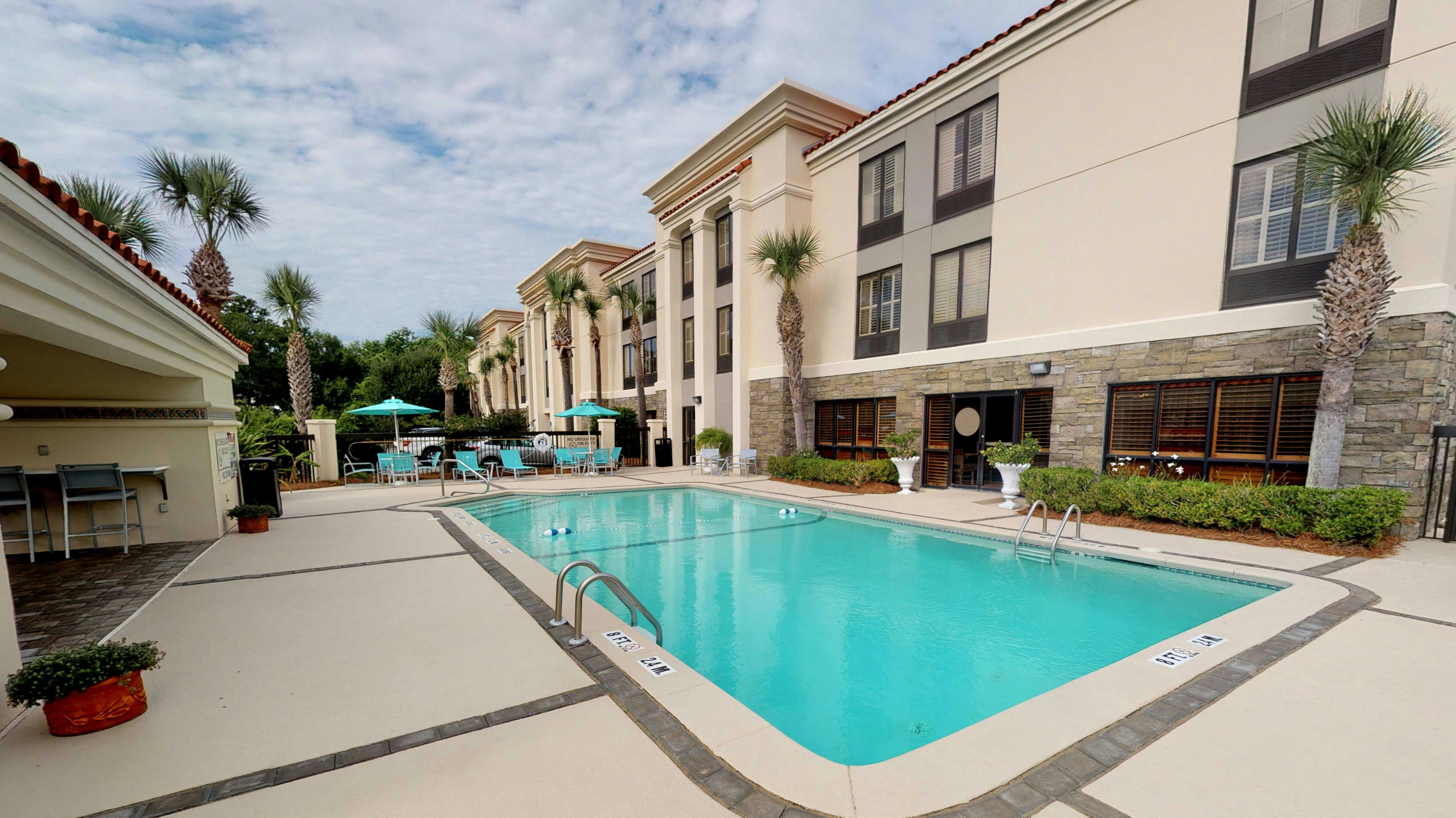 Hampton Inn St. Simons Island 2/37
