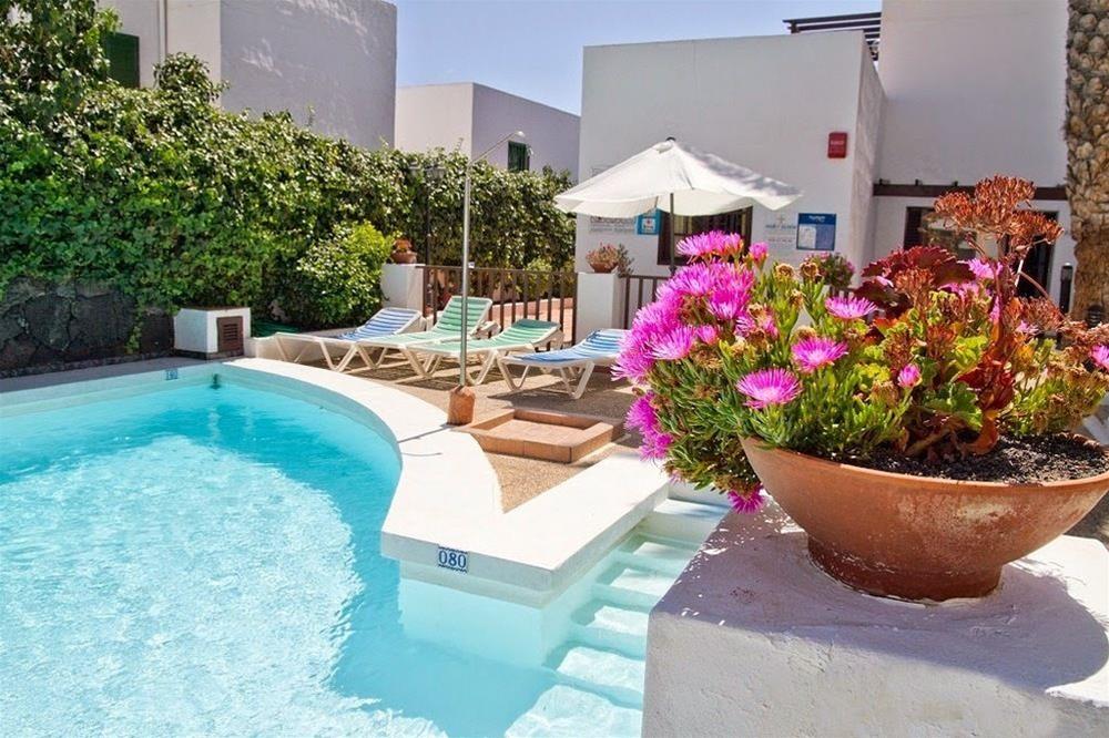 Las Lilas Apartments 31/34