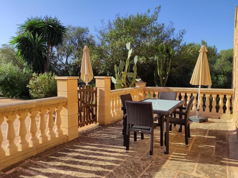 Agroturismo Finca Son Sureda 38/50