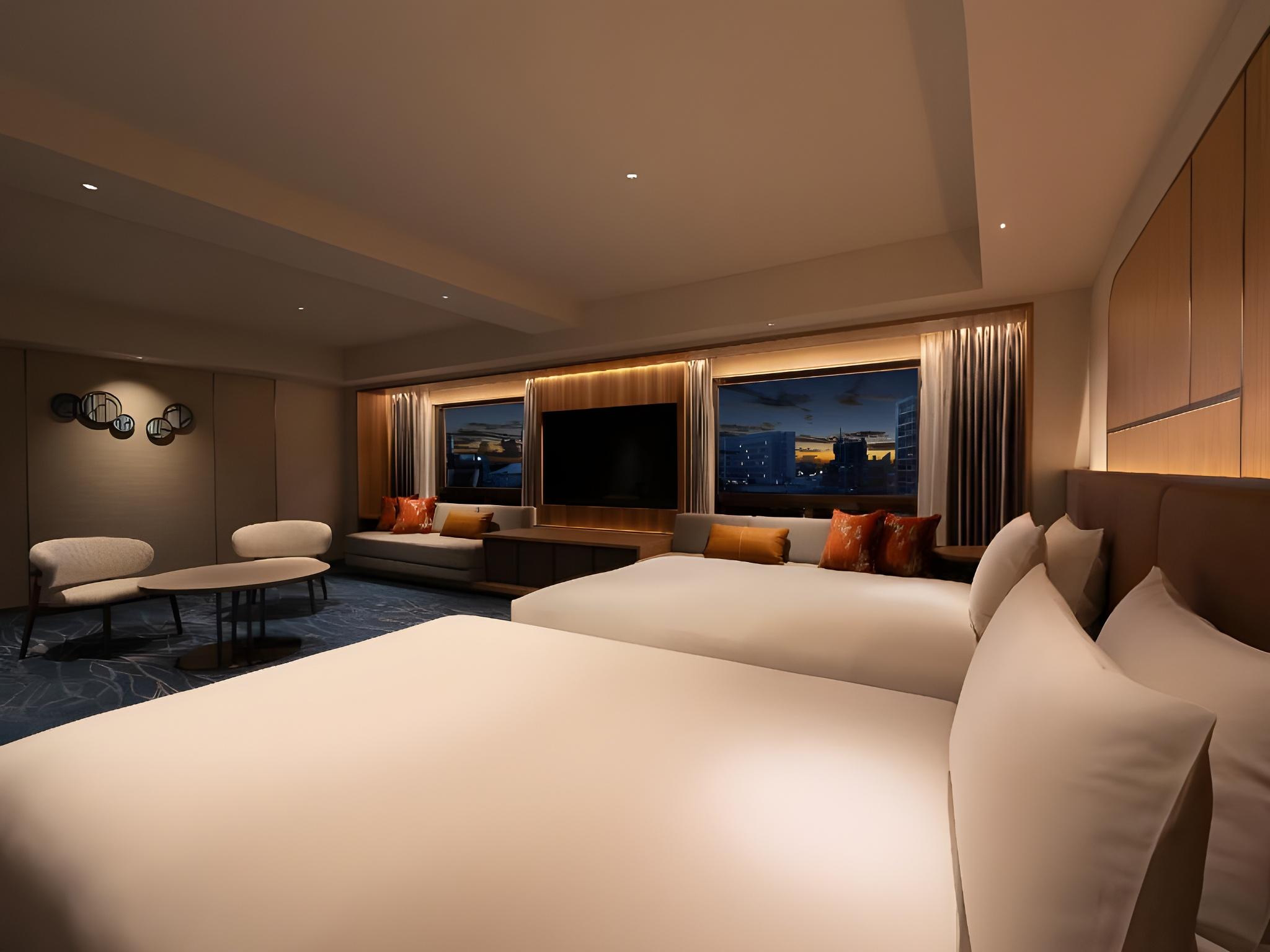 Renovated, Club, Executive, Family, Twin Beds