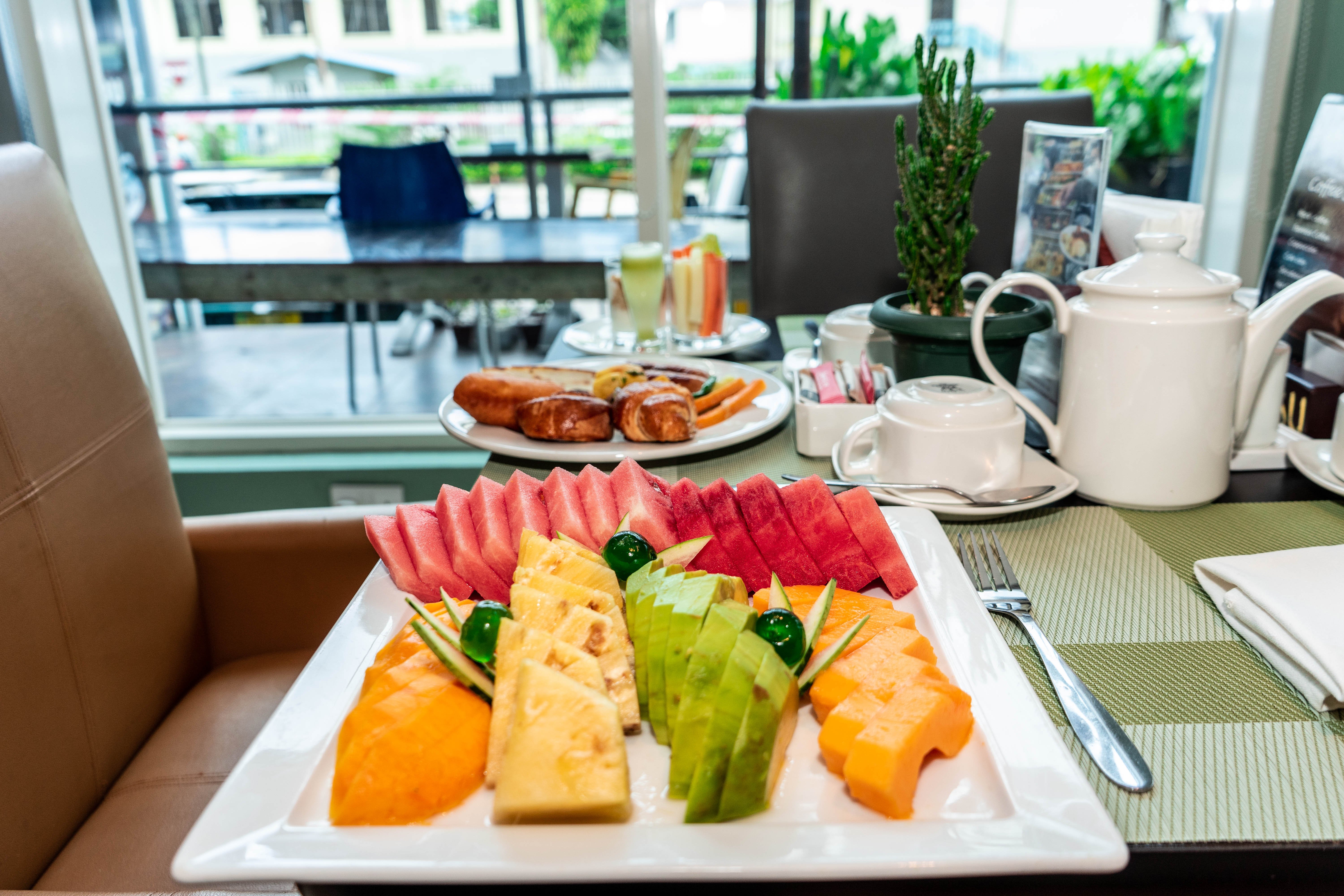 Holiday Inn Dar Es Salaam City Center 56/76