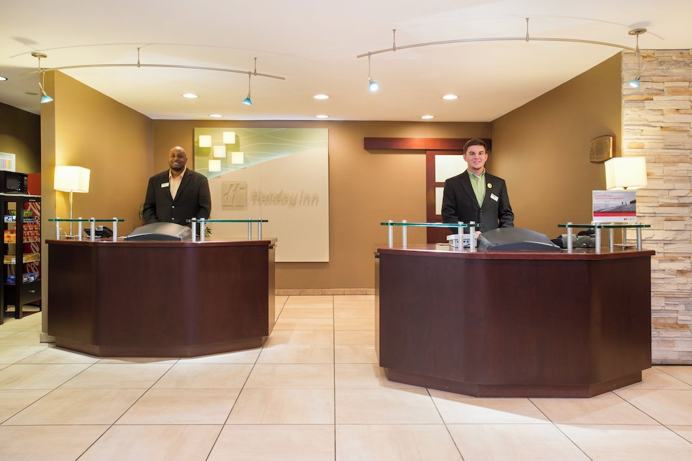 Holiday Inn Bloomington 11/53