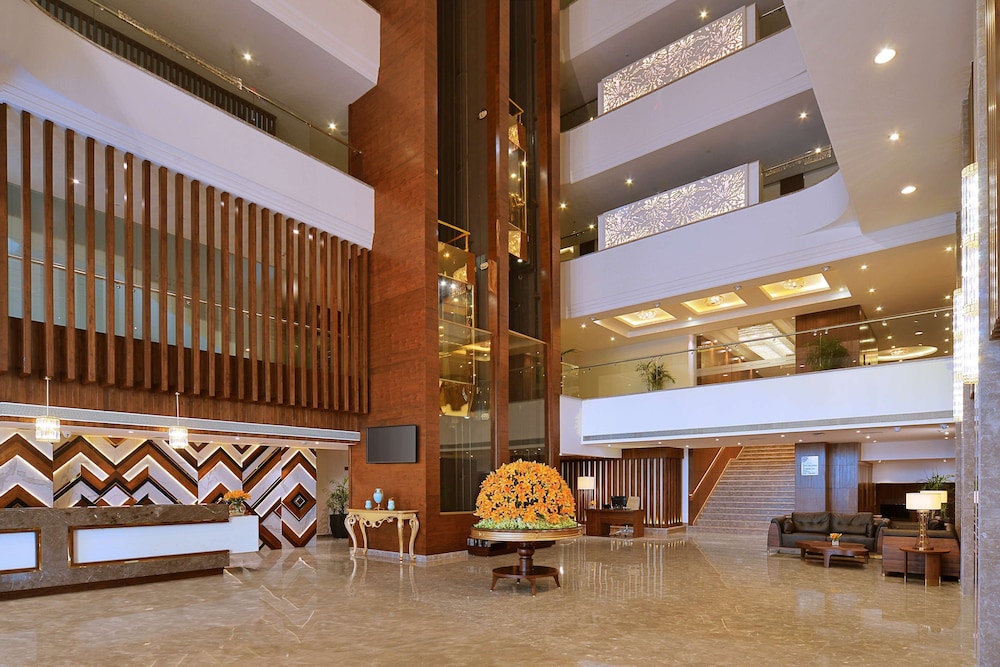 Radisson Chandigarh Zirakpur 8/64
