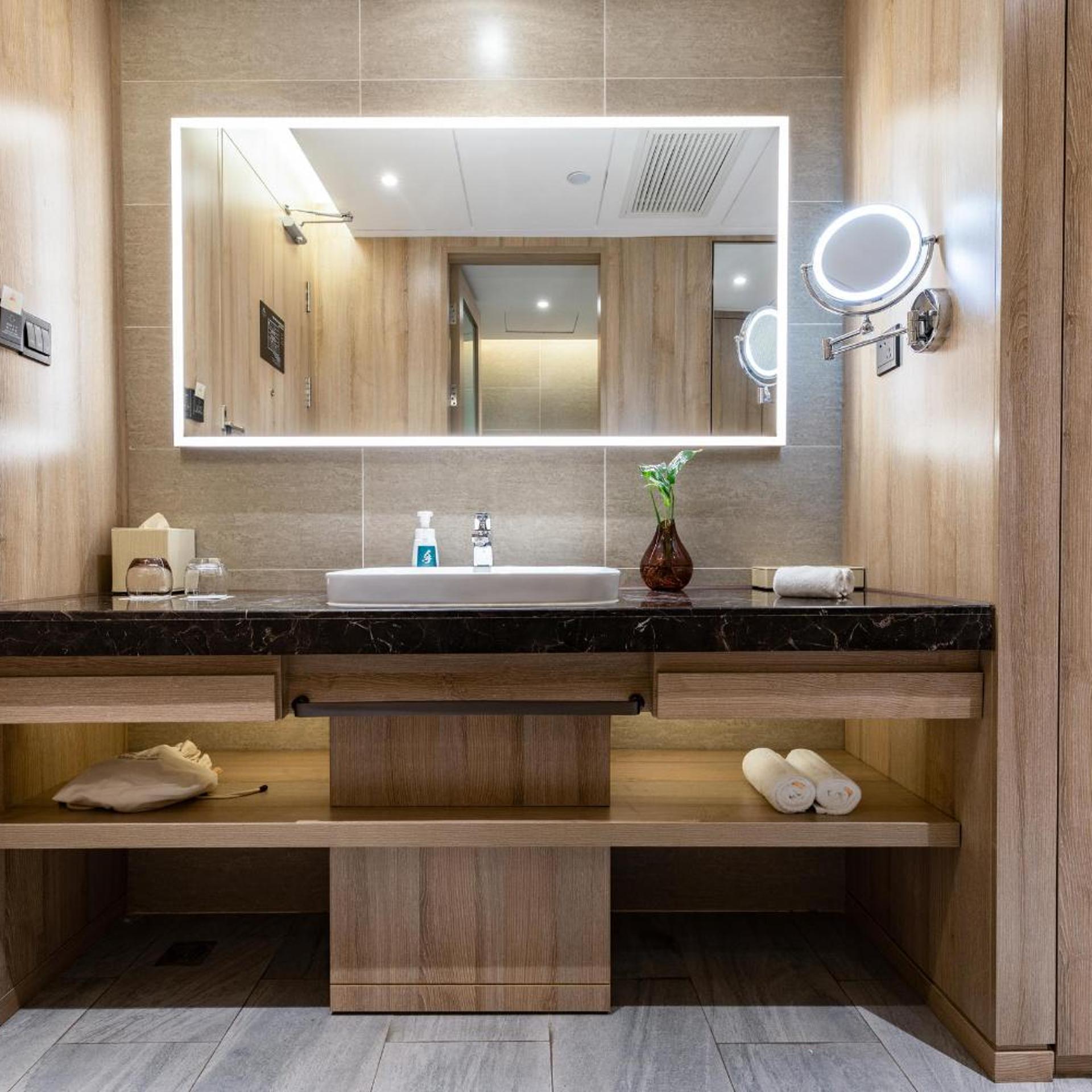 Atour Hotel Wuhan Changqing Road 73/74