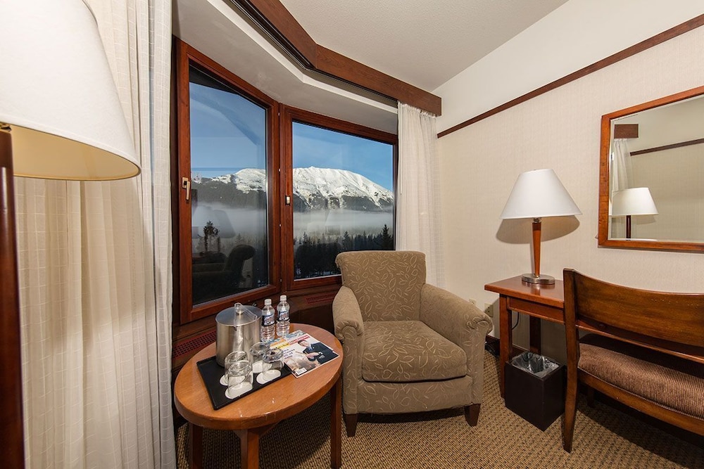 Alyeska Resort 21/24