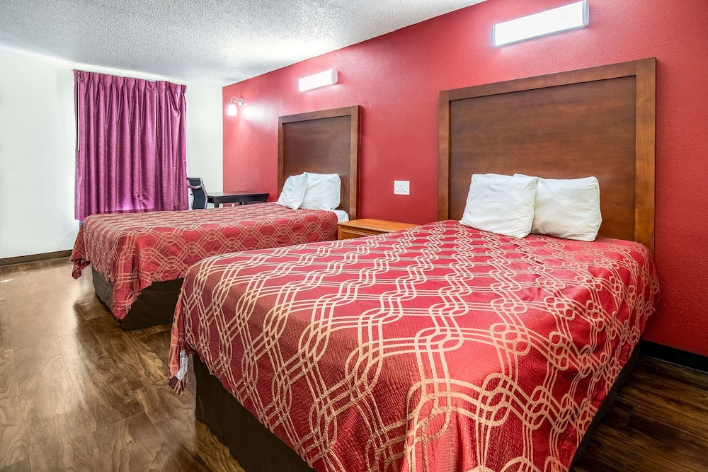 Econo Lodge Knoxville West - Turkey Creek 21/33