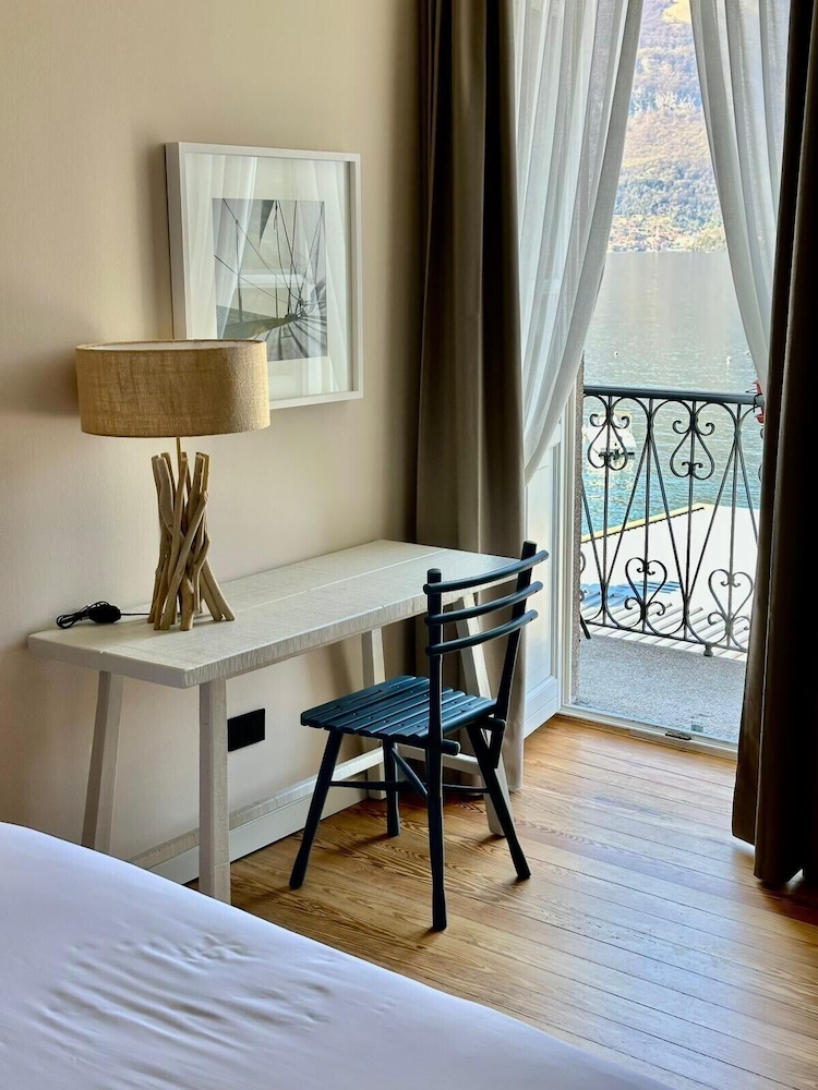 Villa Aurora 33/48