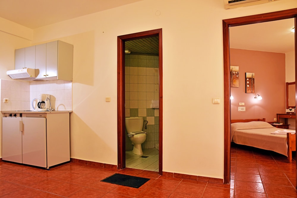 Iolkos Hotel 23/52