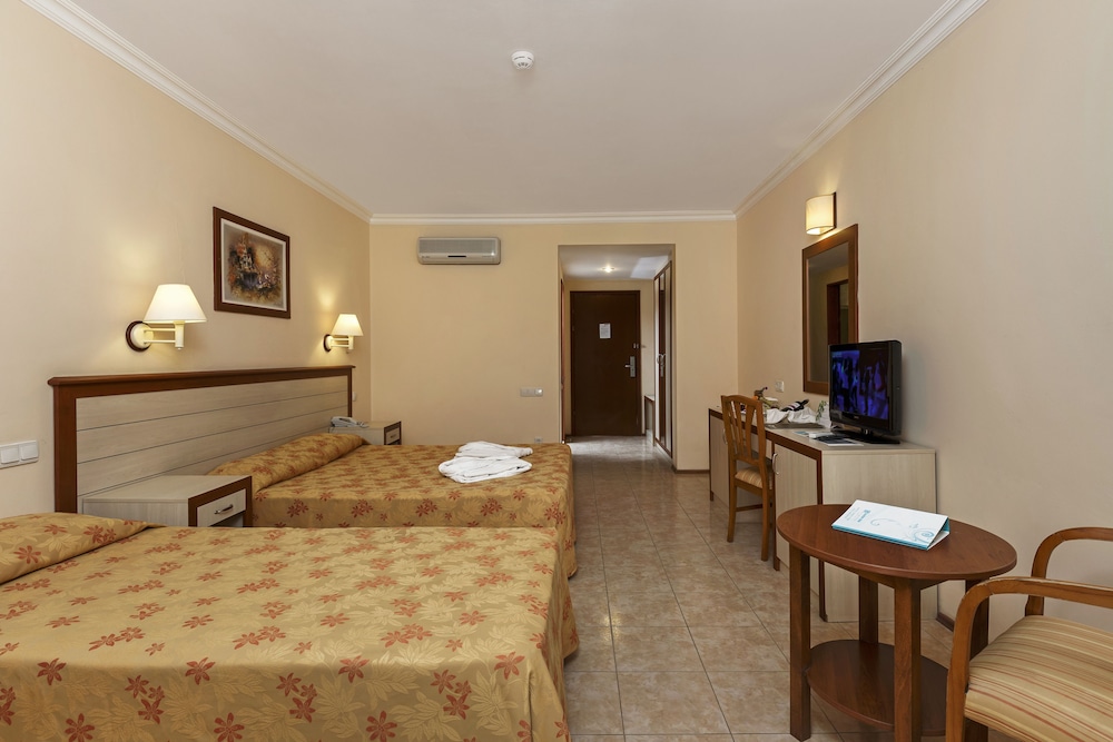 Kustur Club Holiday Village photo3